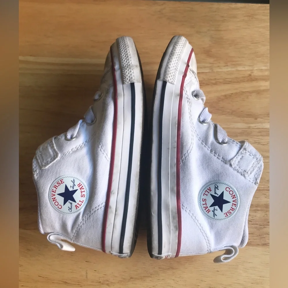Converse All-Star Chuck Taylor Mid-Tops Malden White Size: US Toddler 10 EUR 26